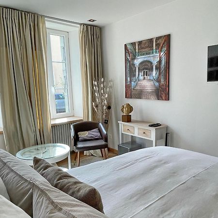 Le Cinquante Quatre Apartman Perroy Kültér fotó