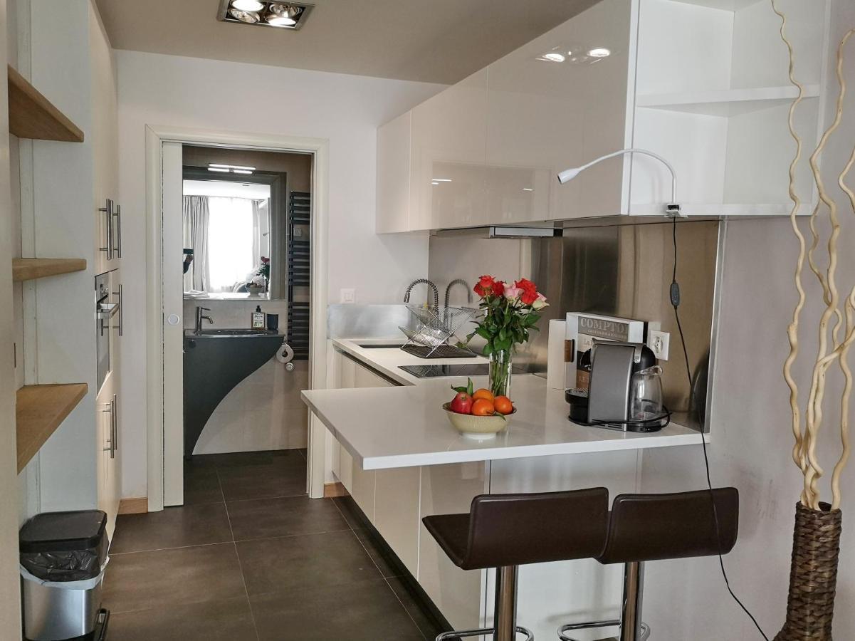 Le Cinquante Quatre Apartman Perroy Kültér fotó