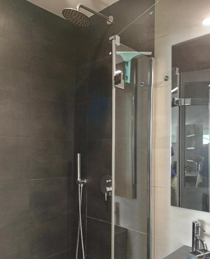 Le Cinquante Quatre Apartman Perroy Kültér fotó