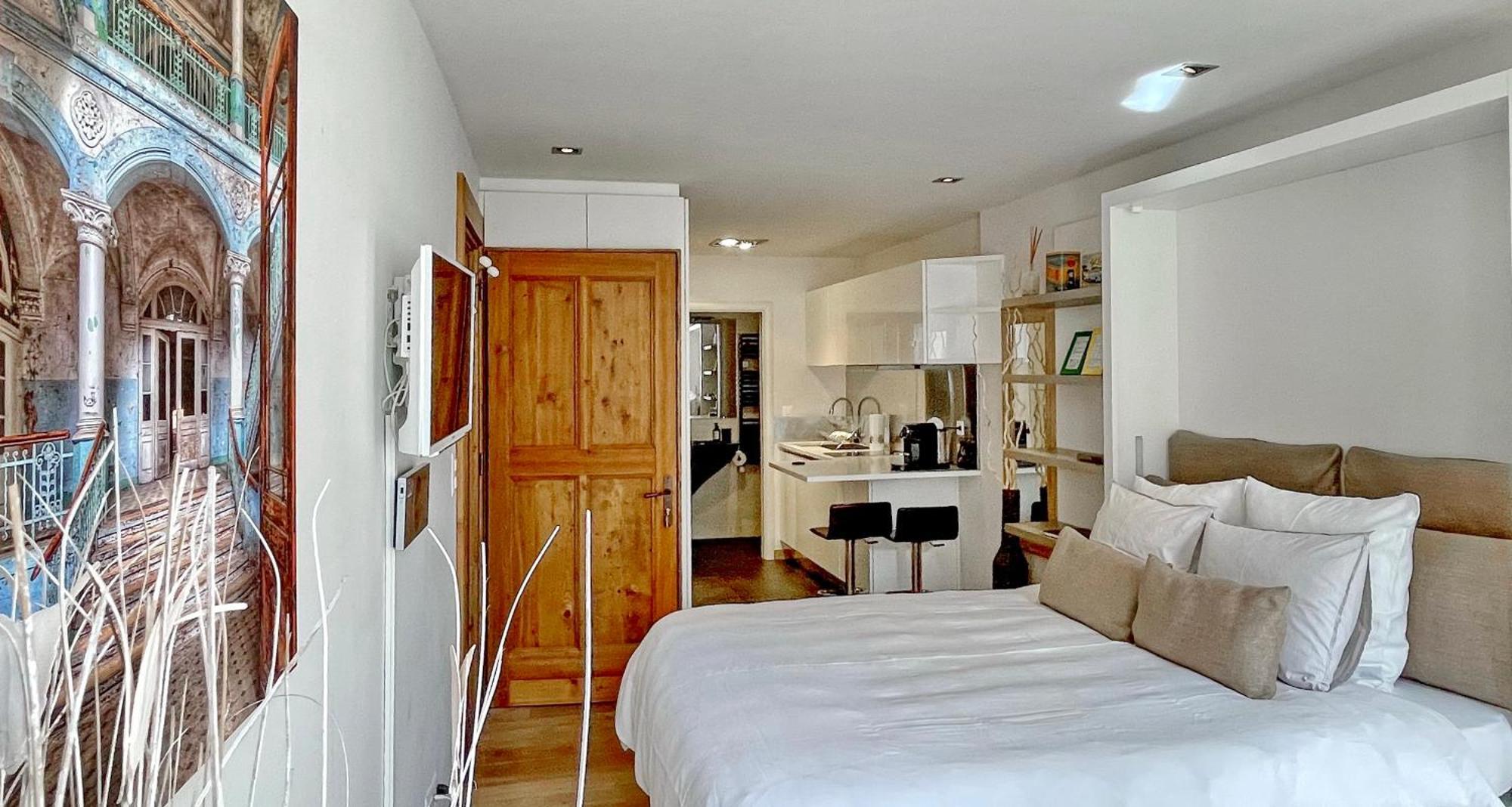 Le Cinquante Quatre Apartman Perroy Kültér fotó